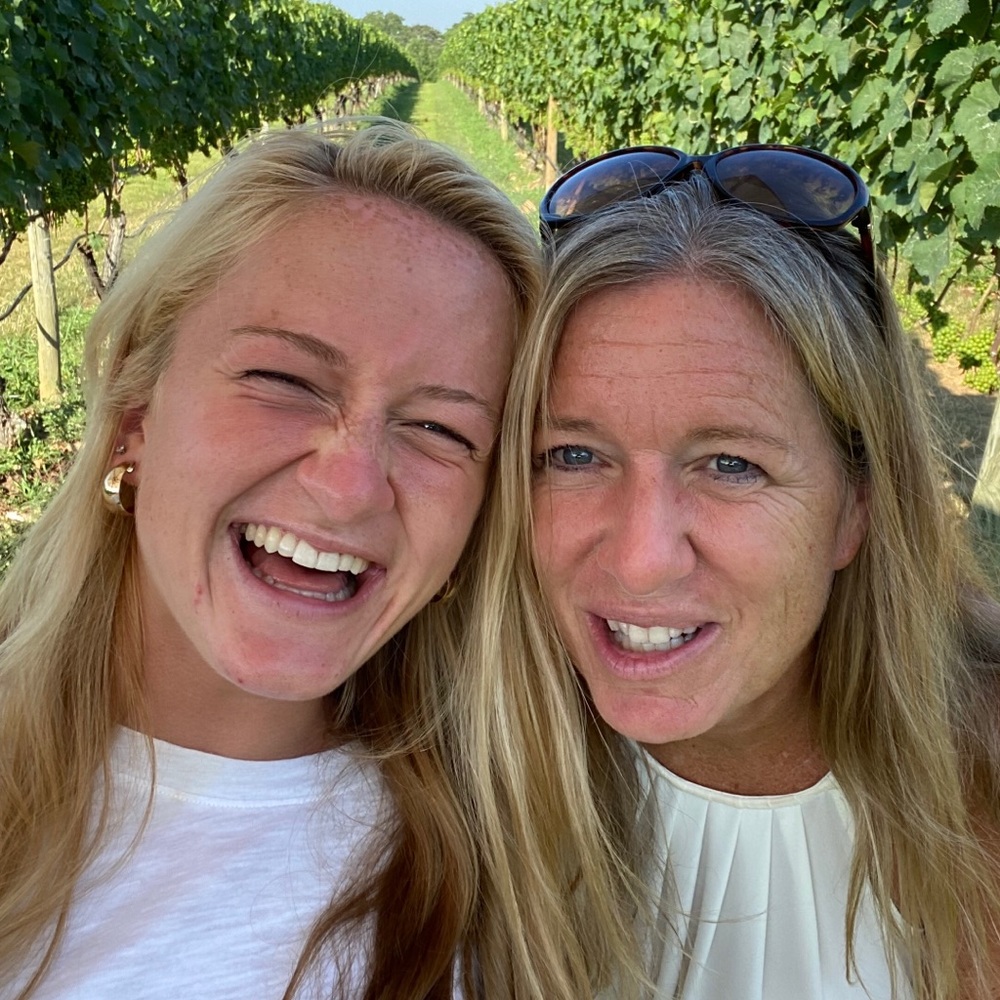Meet your Posher, Cindy